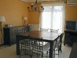 140/Dining area improved.jpg
